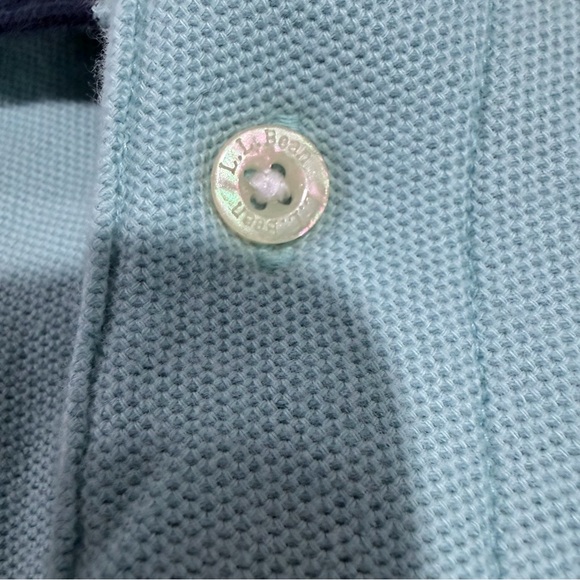 L.L. Bean Men's Blue and Navy Striped Short Sleeved Polo Traditional Fit - Picture 7 of 7